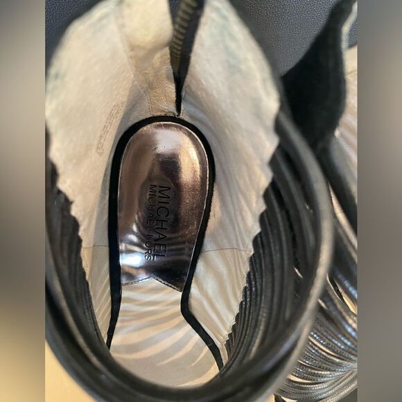 MICHAEL KORS Heels - Picture 12 of 17